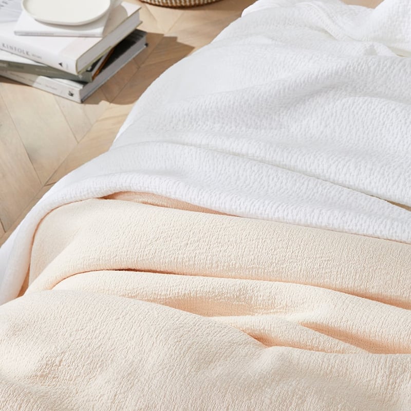 Lindy Klim Sayan Quilt Cover Pink Champagne 