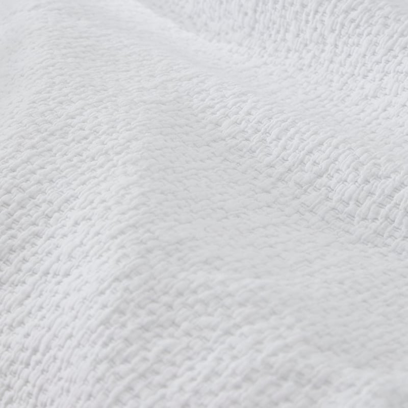 Lindy Klim Besakih White Coverlet Separates