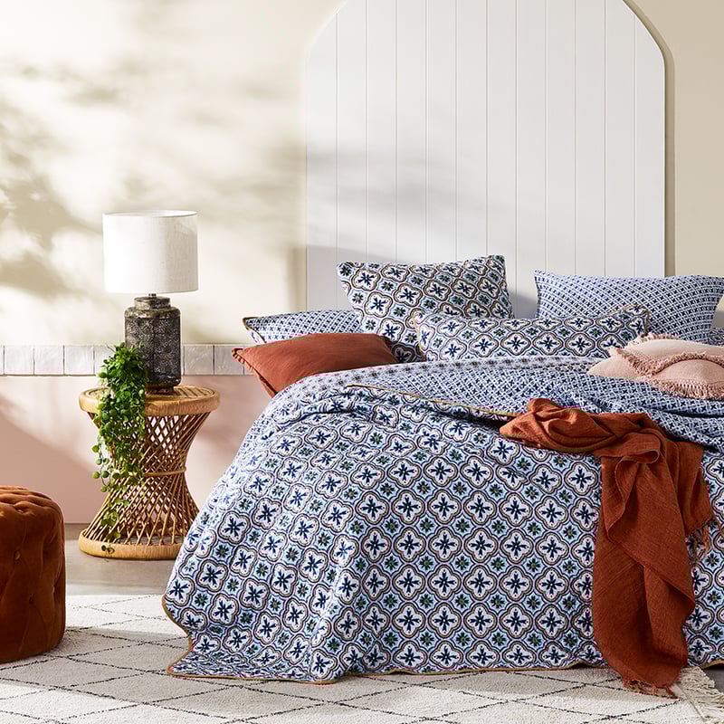 Robbie Bermuda Coverlet Set Separates