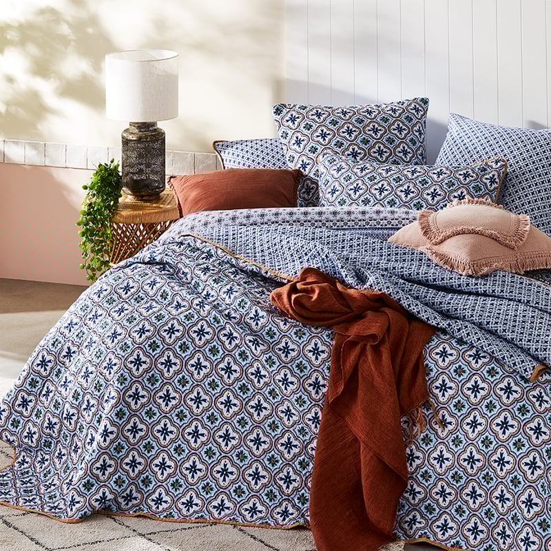 Robbie Bermuda Coverlet Set Separates