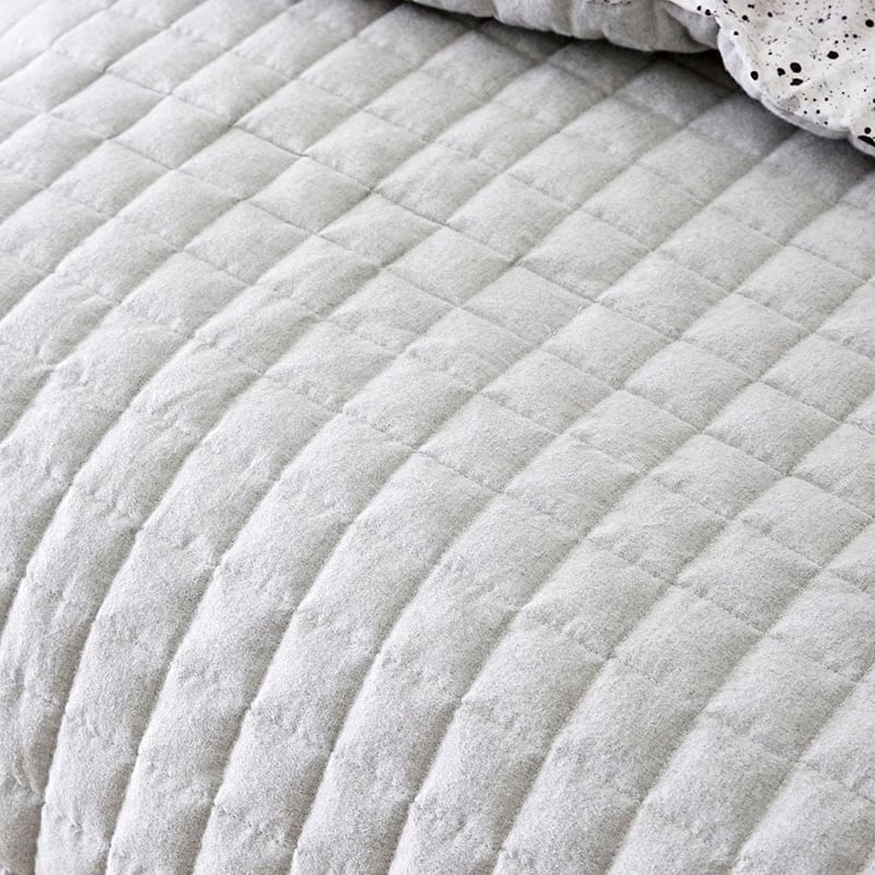 Rebecca Judd Loves Noah Silver Quilted Quilt Cover Separates