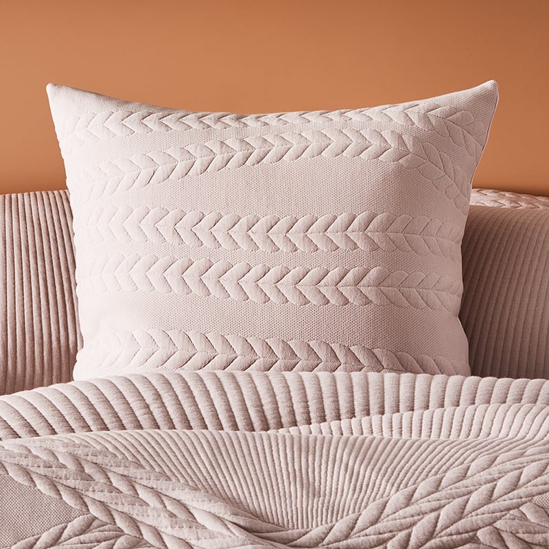 Rebecca Judd Loves Miller Jersey Rose Quartz Quilt Cover Separates