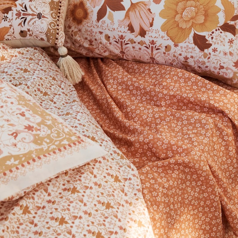Wandering Folk Daisy Terracotta Sheet Set
