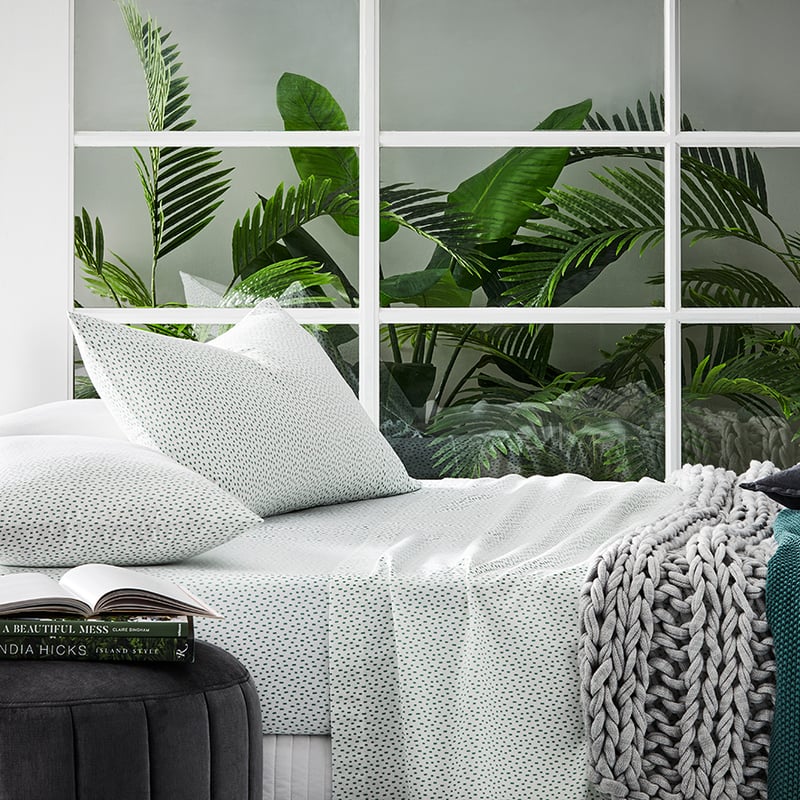 Novelty Printed Flannelette Green Fleck Sheet Set