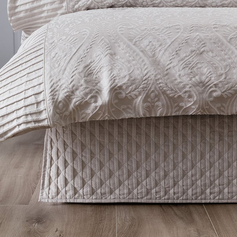 Windsor White Jacquard Valance