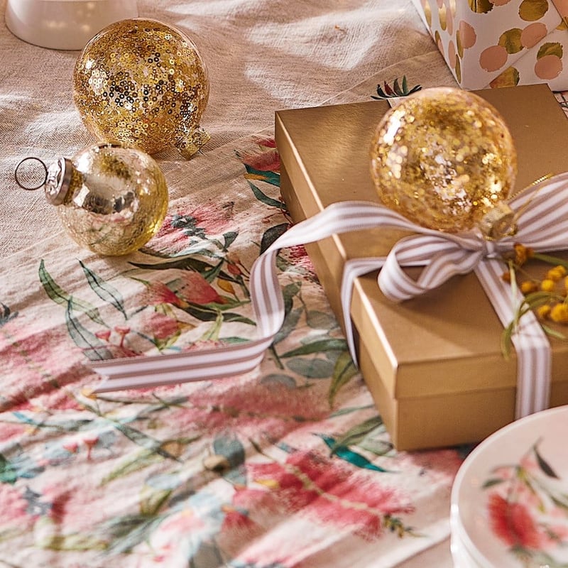 Botanical Natural Linen Table Runner