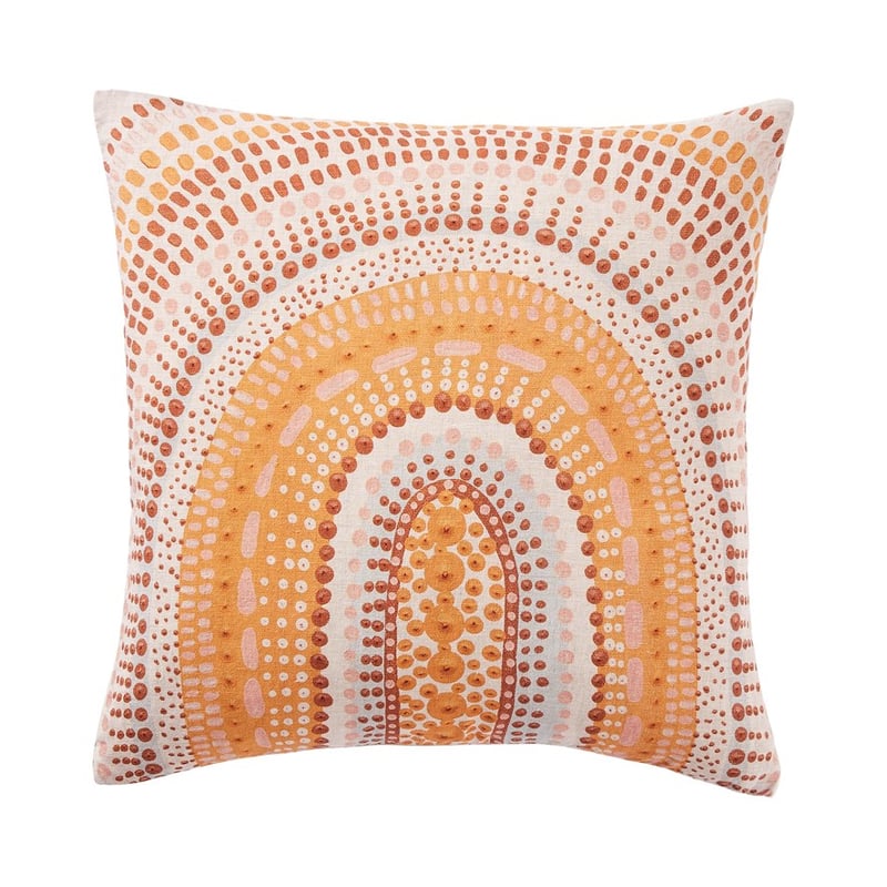 Brad Turner Printed Linen Nyanggalgir Guwang Cushion
