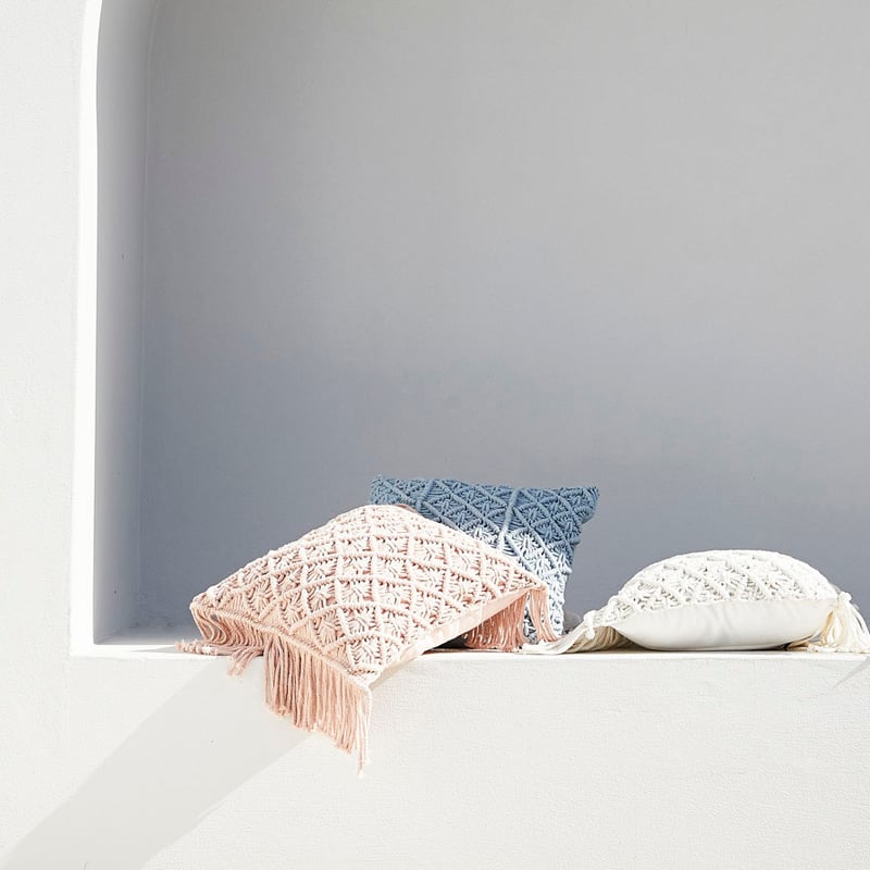 Macrame Cushion Blush 