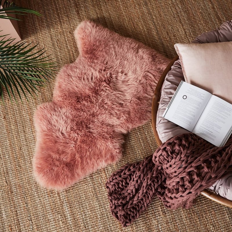 New Rose Single Sheepskin  