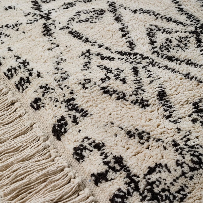 Amherst Rug Aztec Large