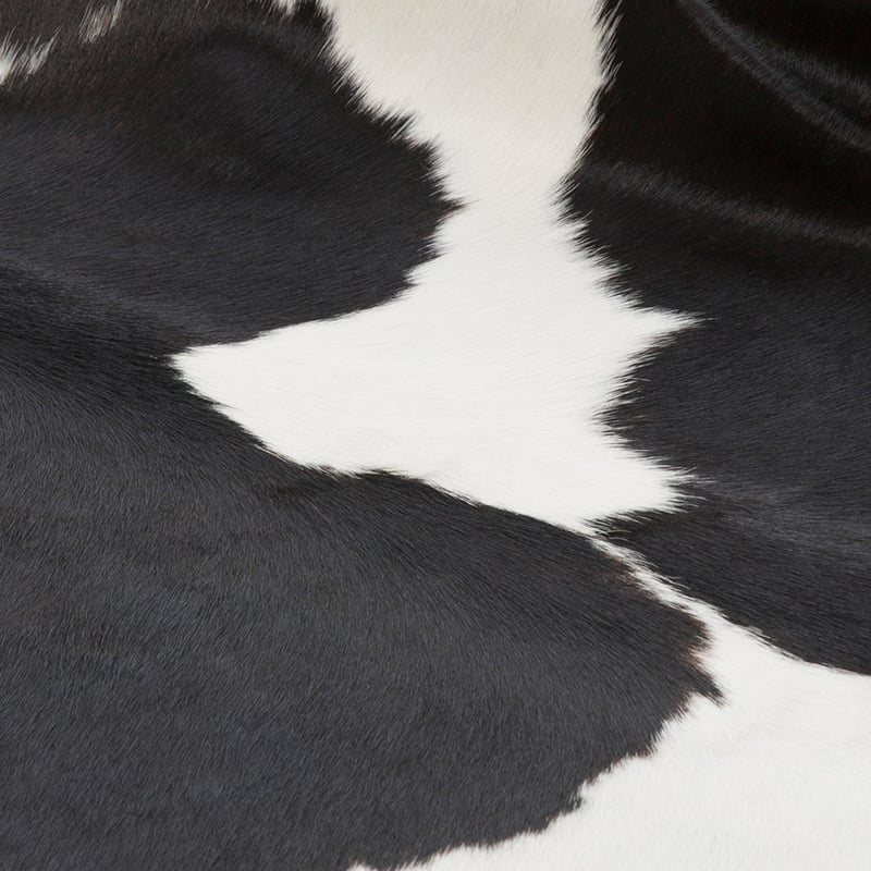 Natural Cowhide Black & White 