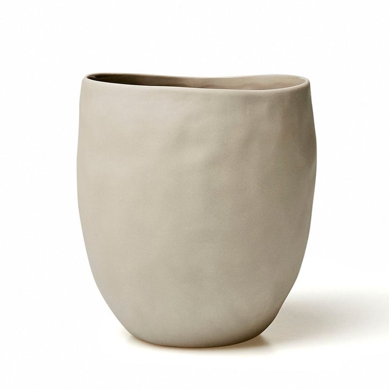 Basque Organic Vase Ash