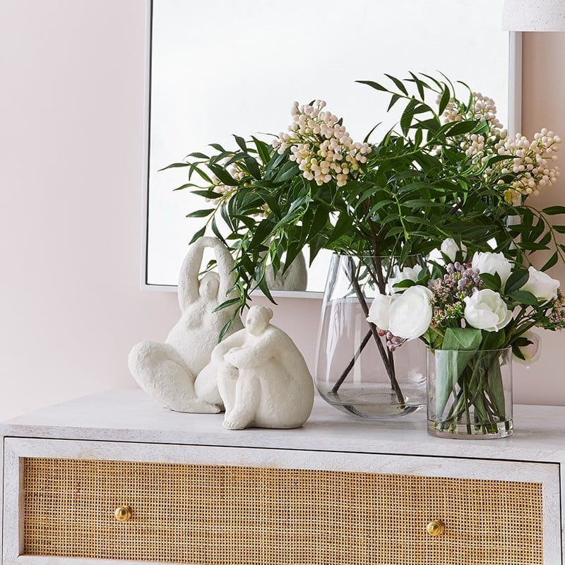 Romulus White Stretching Statue