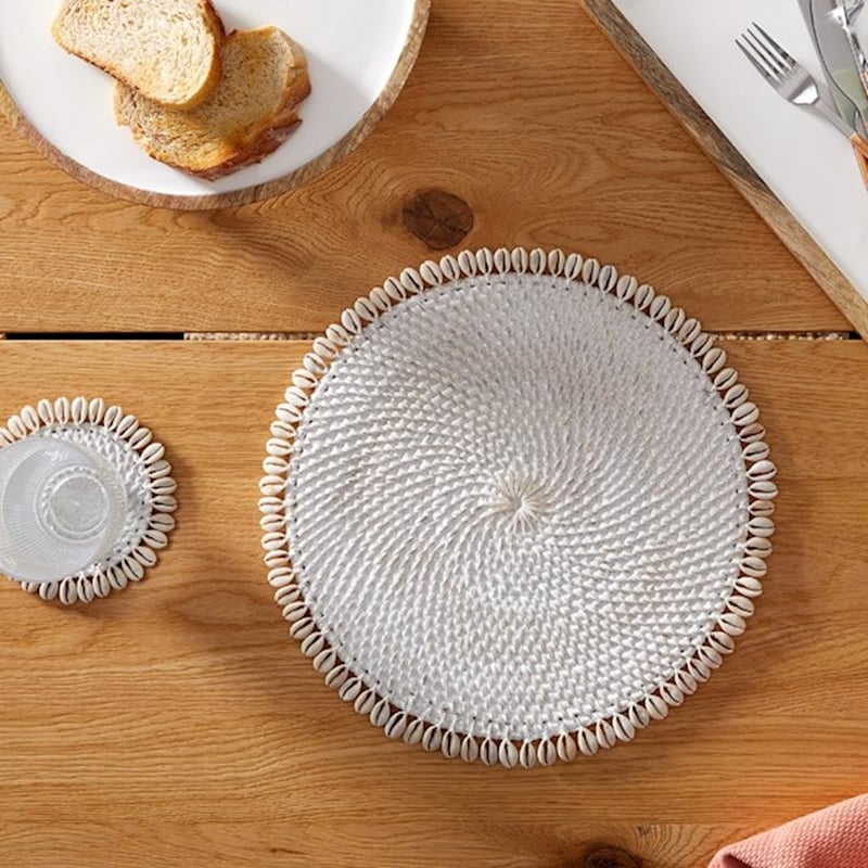 Cowrie Shell White Placemat