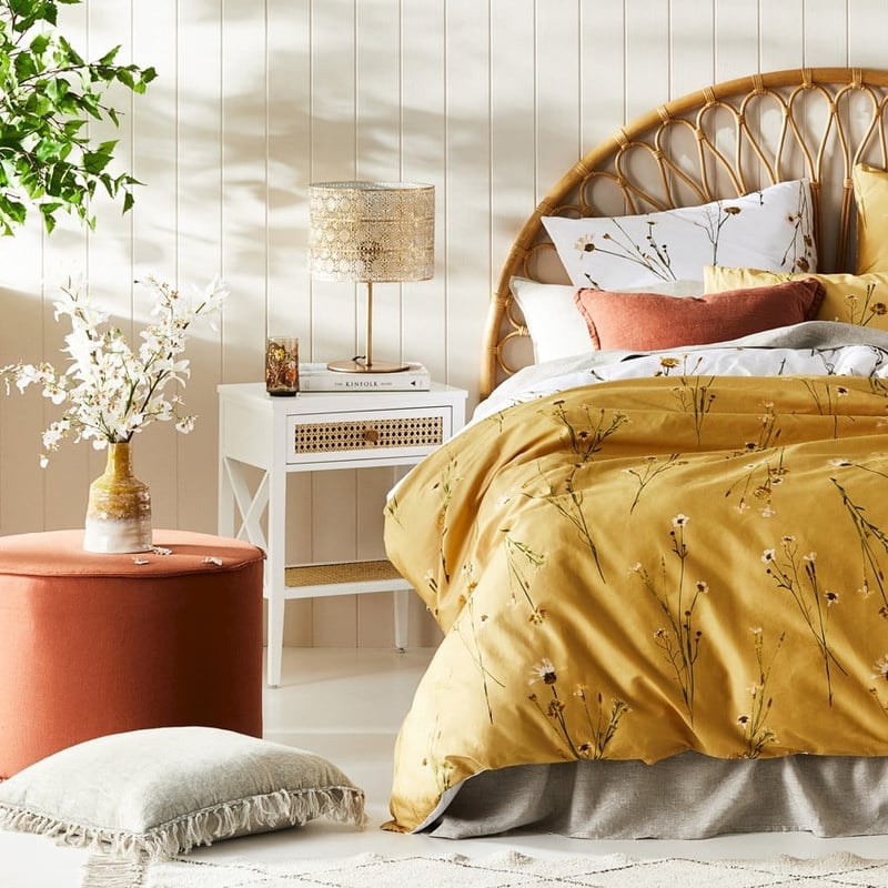 Souk Gold Table Light