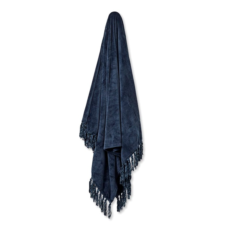 Aspen Fleece Navy Tassel Throw
