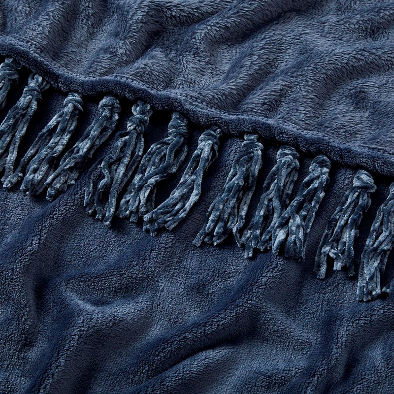Aspen Fleece Navy Tassel Throw