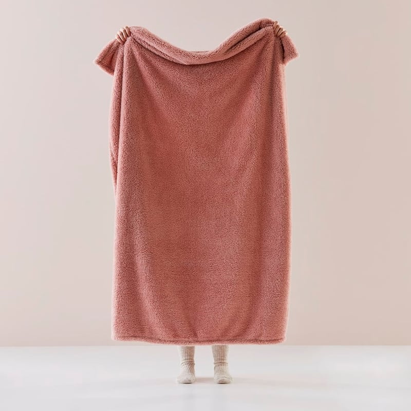 Kyrie Dusty Pink Fleece Throw