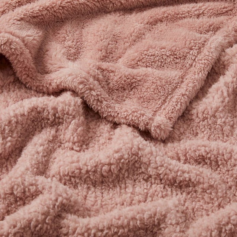 Kyrie Dusty Pink Fleece Throw