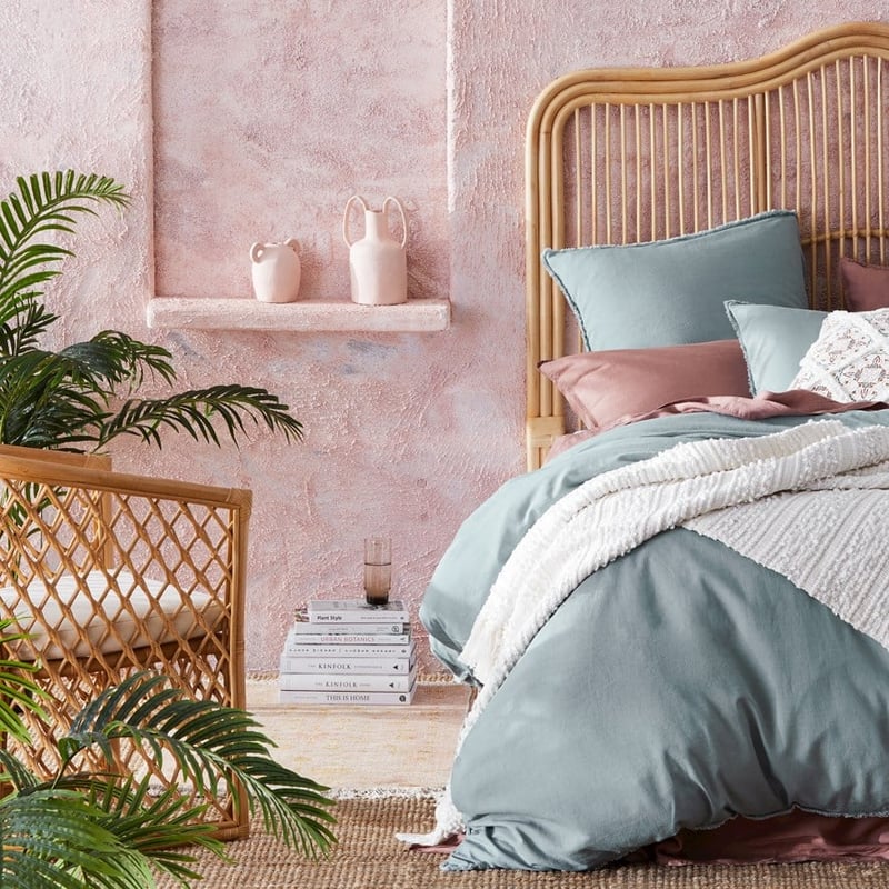 Amphora Thick Circle Nude Pink Vase 