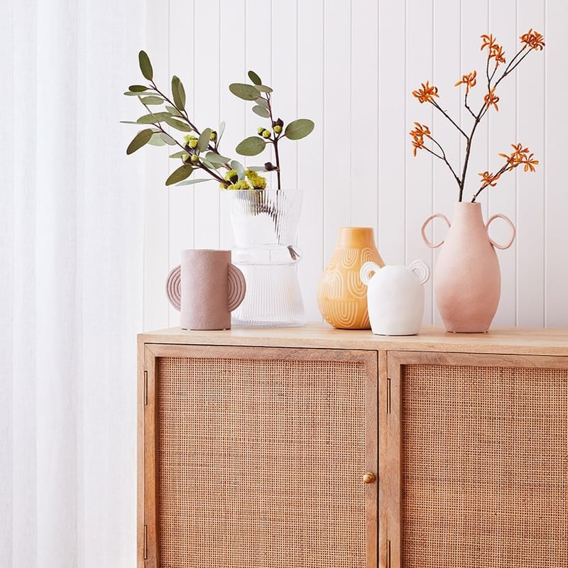 Amphora Thick Circle White Vase 