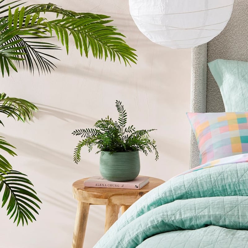 Vineyard Green Bridge Pot