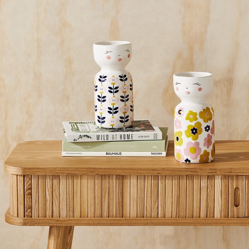 Retro Navy Daisy Face Vase