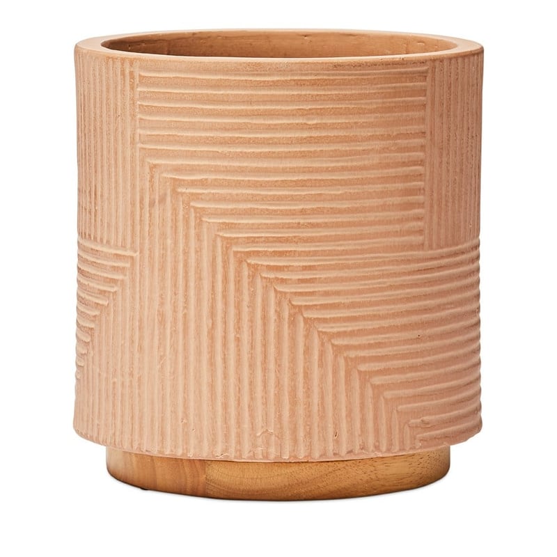 Linear Clay Pot 