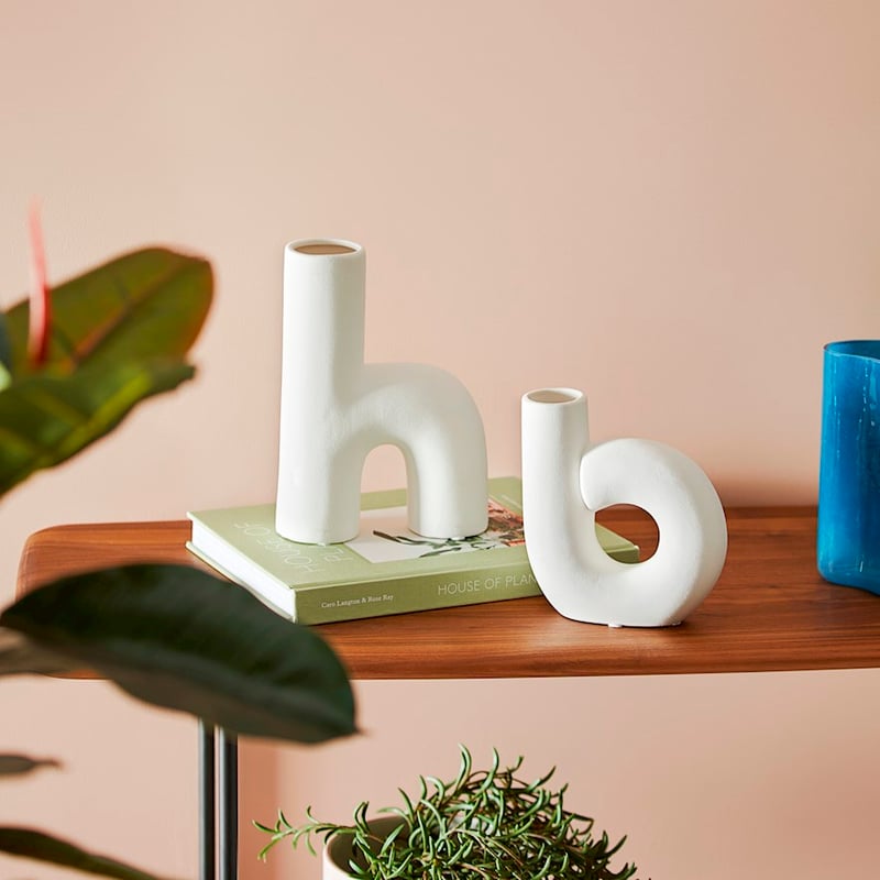 Pipe White B Shape Small Vase