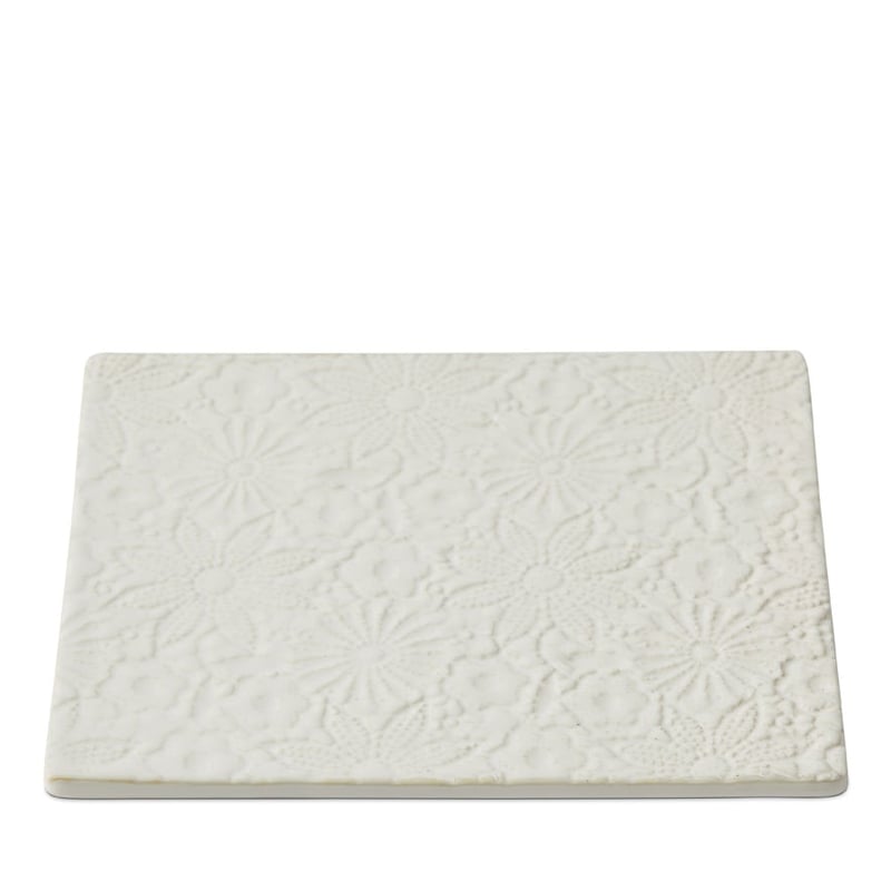 Wild Flower Servingware Off White Trivet