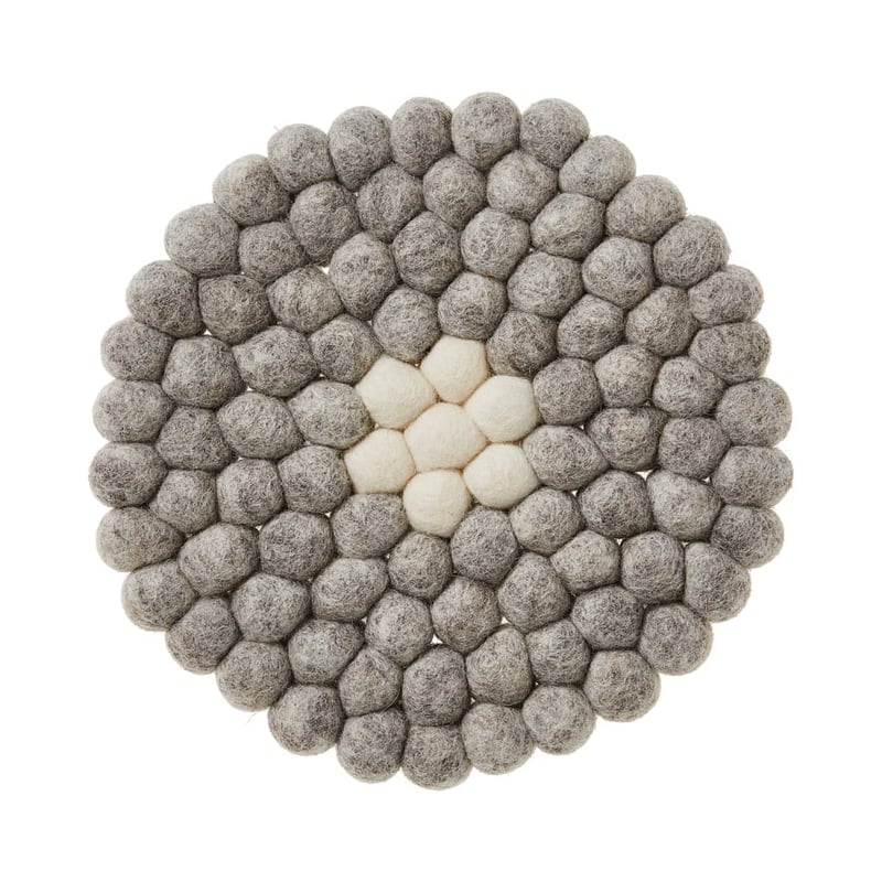 Woollen Light Grey & White Balls Trivet
