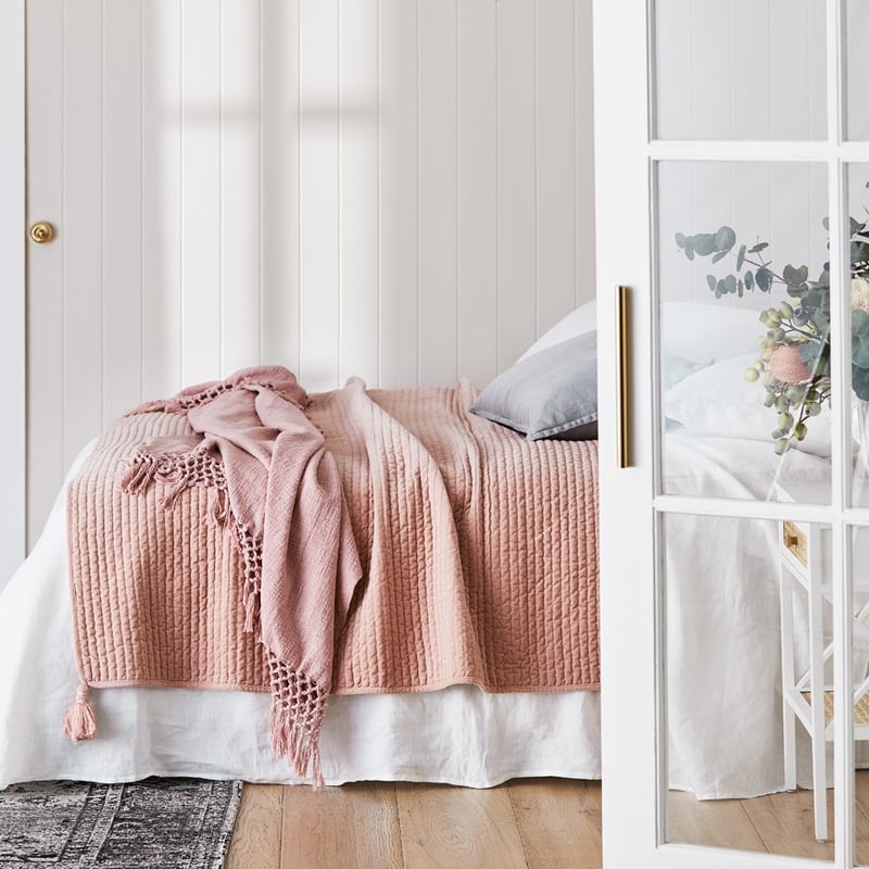 Macrame Dusty Blush Knot Throw