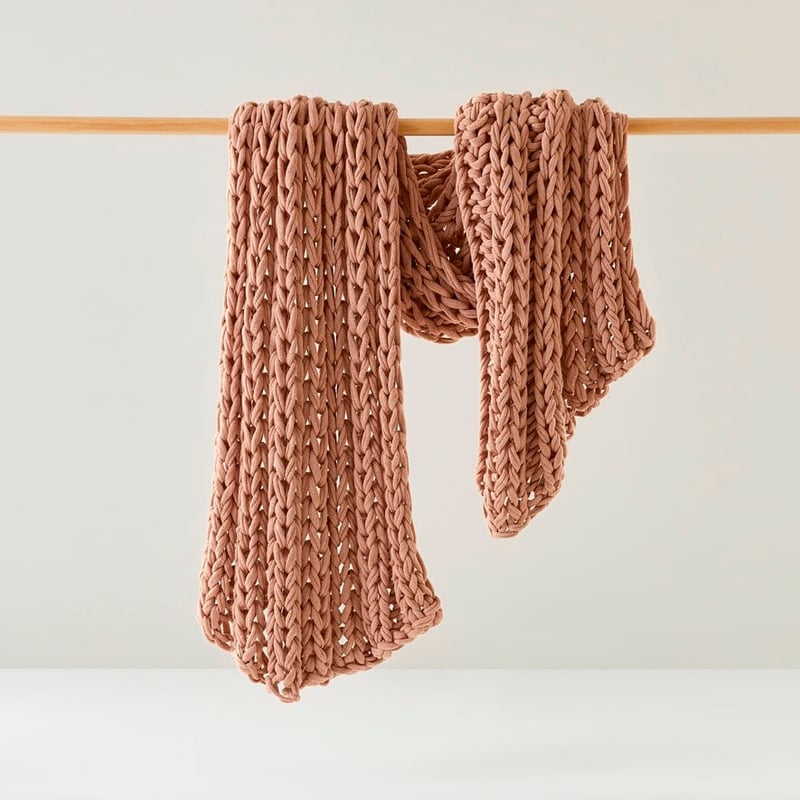 Newport Pink Salt Chunky Knit Throw