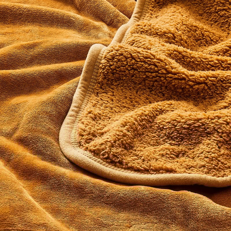 Sherpa Dijon Blanket 