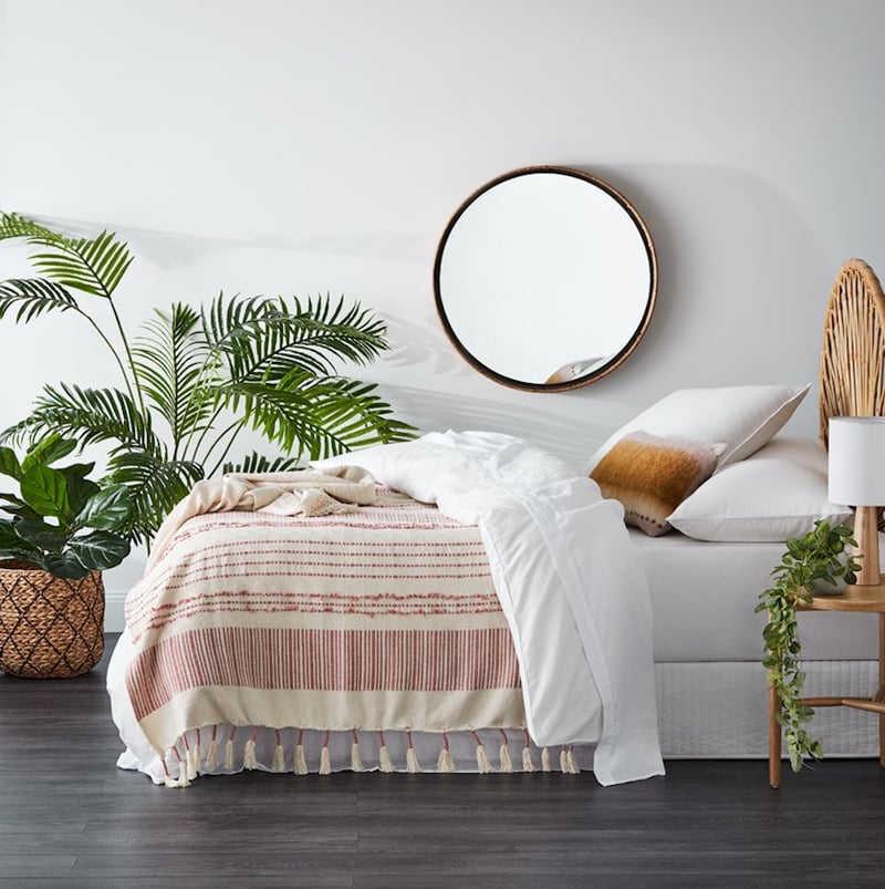 Muscat Rose Throw