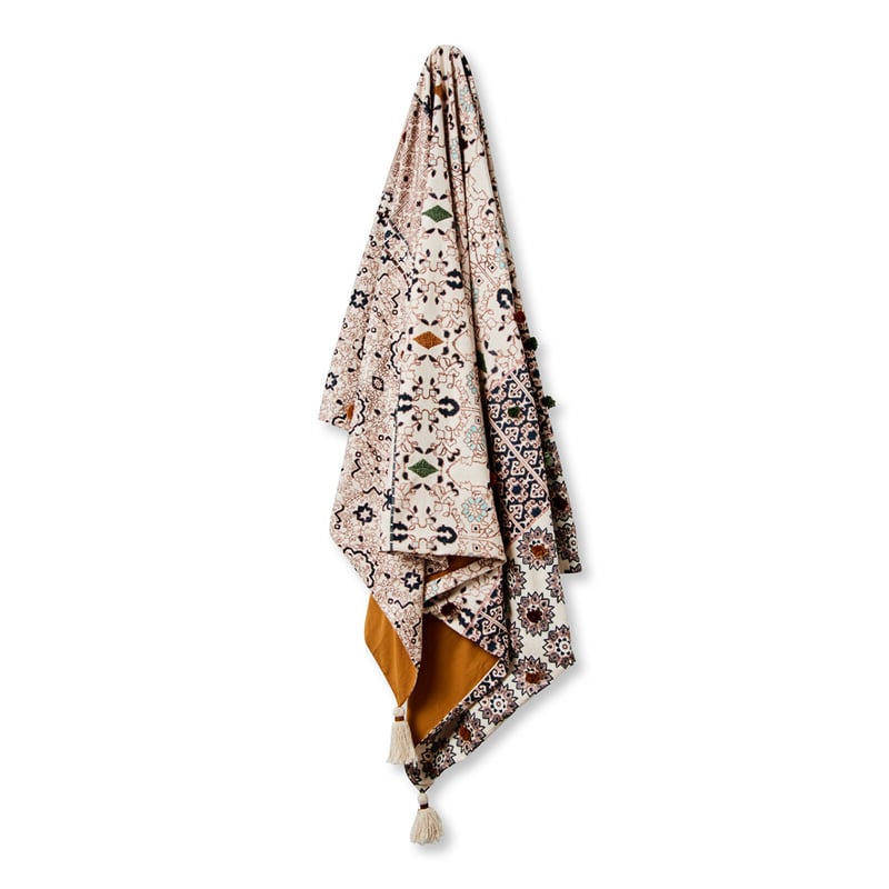 Taza Earth Throw