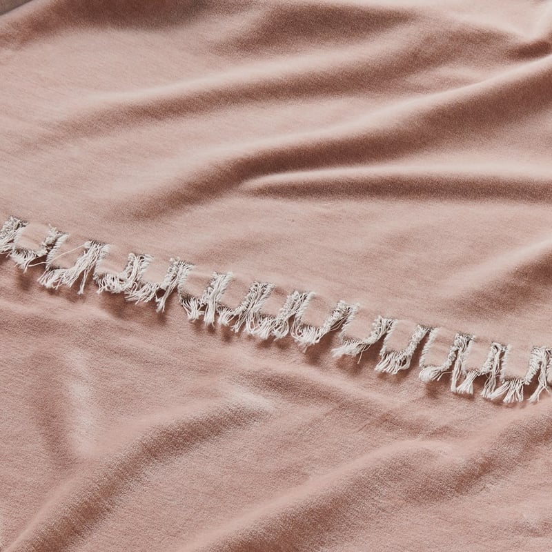 Elwood Blush Velvet Throw