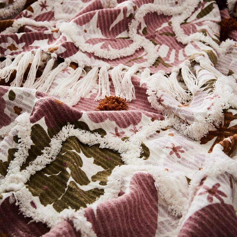 Soulful Hues Pink Tufted Throw