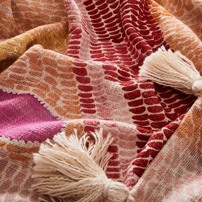 Miimi + Jiinda Jaanymili Throw