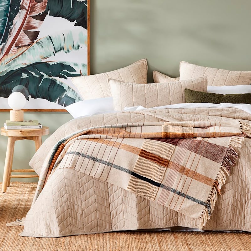 Atwood Mother Earth Throw