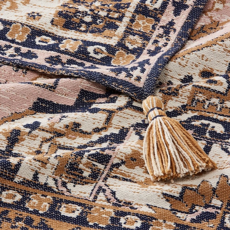 Clovelly Pink & Navy Throw