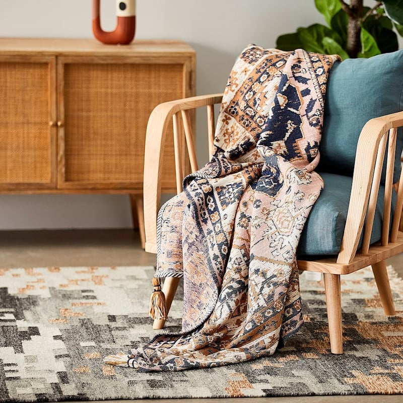 Clovelly Pink & Navy Throw