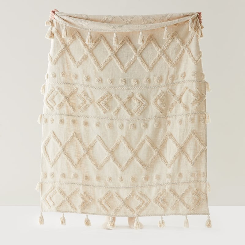 Cove Natural Tufted Throw