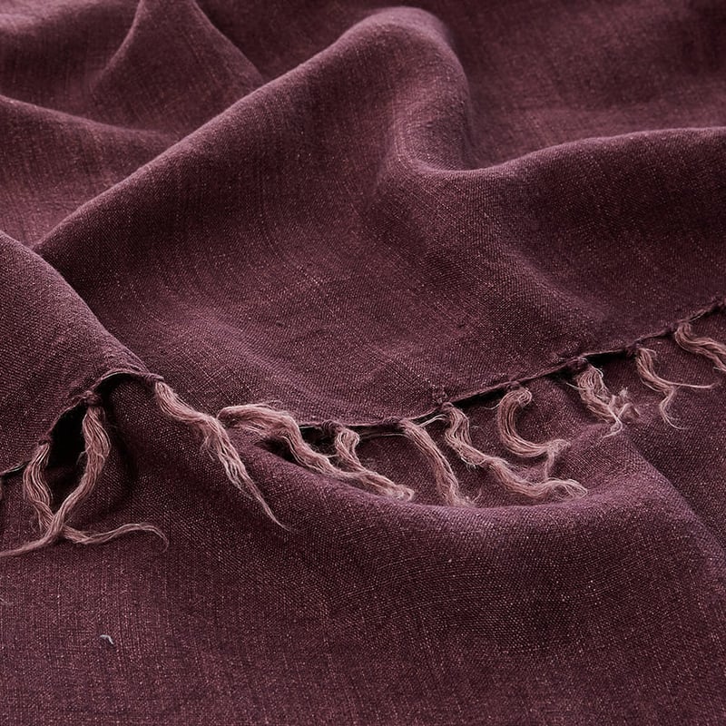 Malmo Plum Linen Throw