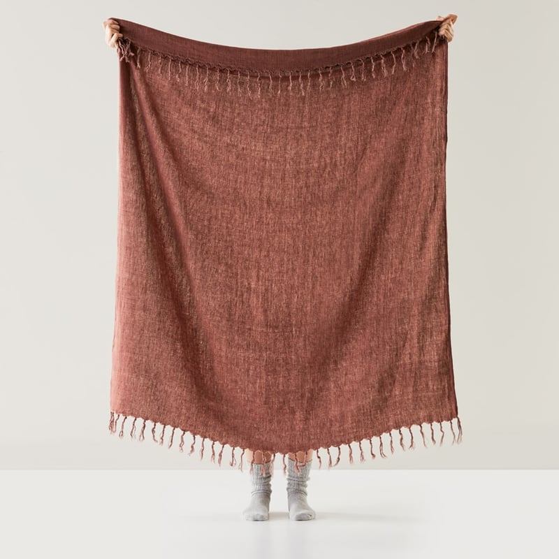 Malmo Mahogany Linen Throw