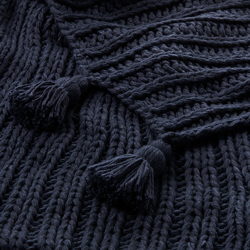Piper Navy Throw