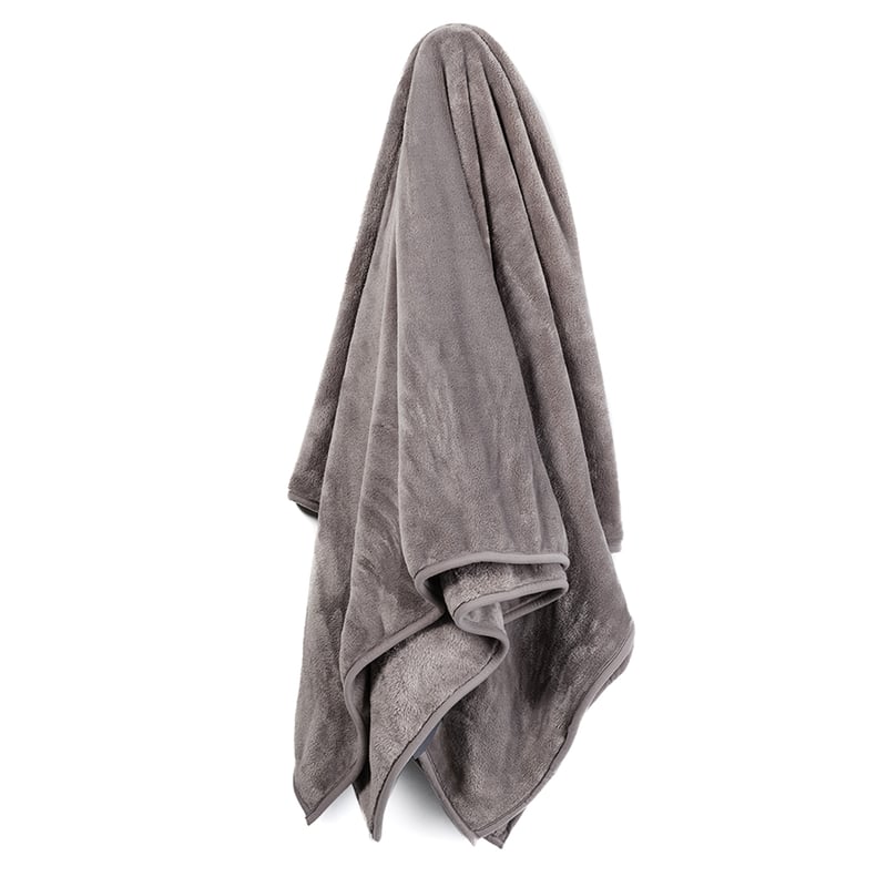 Ultra Soft Zinc Throw