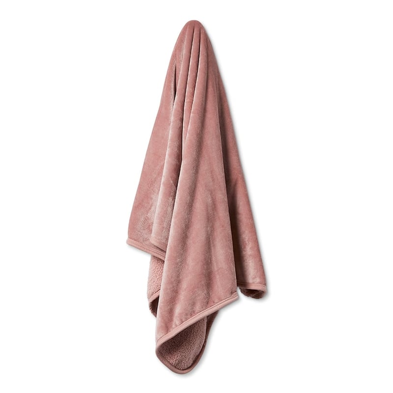 Sherpa Pink Throw