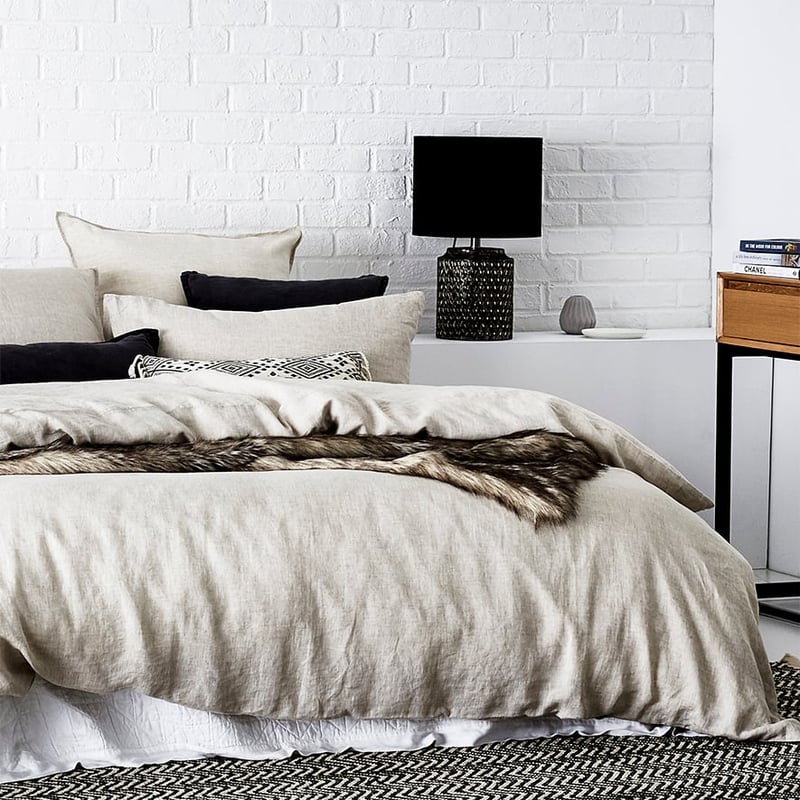 Montana Siberian Husky Fur Throw