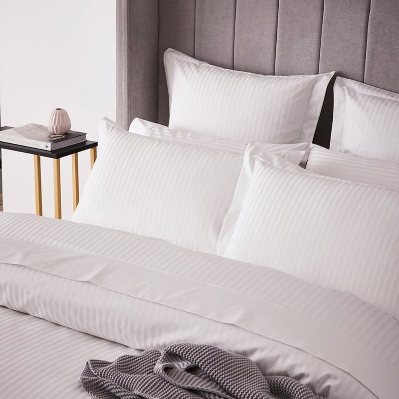 1200TC Stripe Quilt Cover Snow